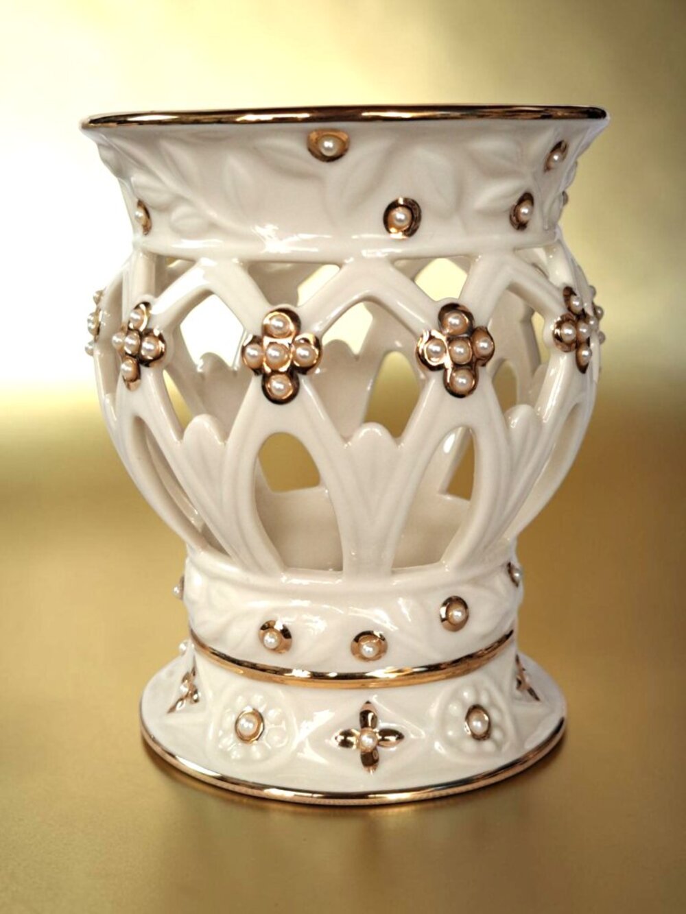 Lenox Illuminations, Florentine and Pearl Arched Votive Candle Holder Gold